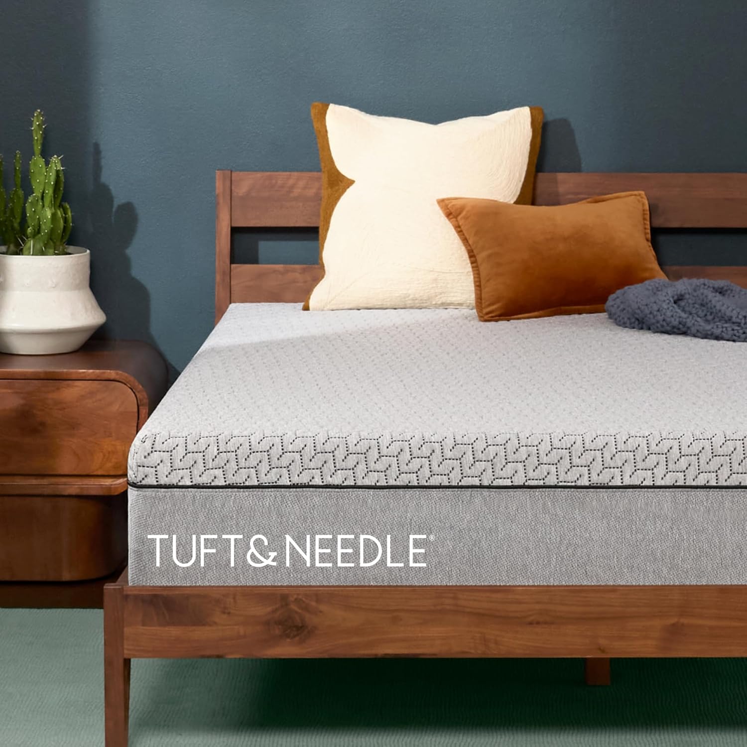 Tuft & Needle - New Mint Medium Gel Foam Twin XL Mattress - Enhanced Cooling, Responsive Comfort, Pressure Relief and Support, CertiPUR-US, 100-Night Trial, and 10 Year Limited Warranty
