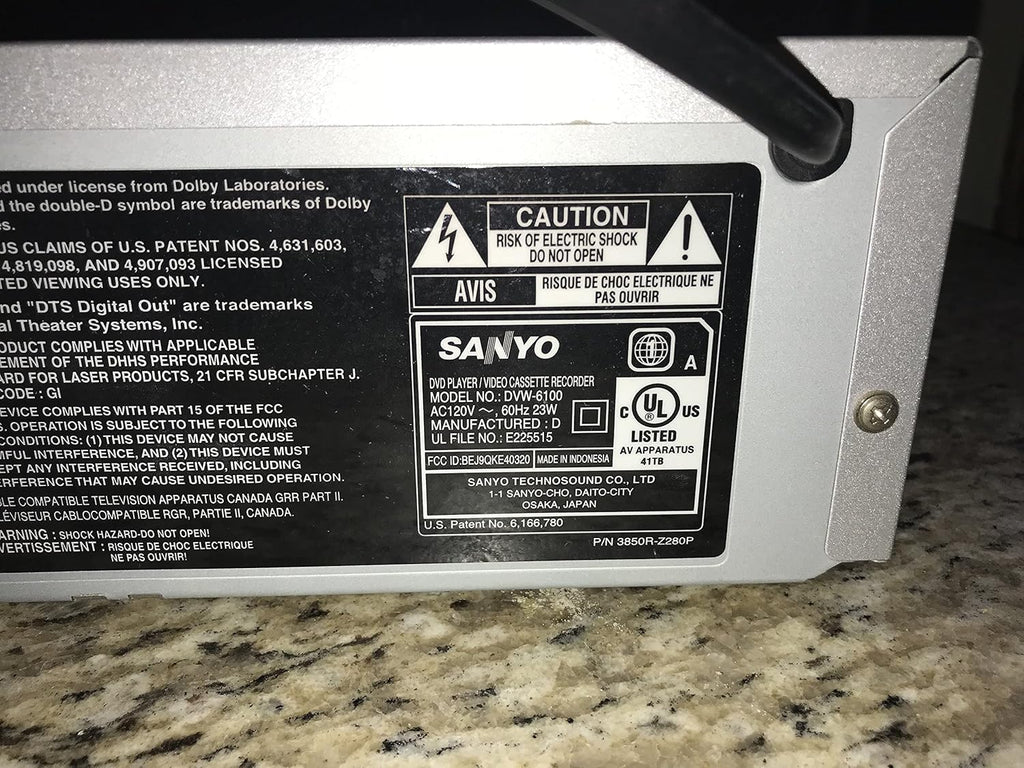 Sanyo DVW6100 TVGuardian DVD player with Built-in 4-HEAD Hi-Fi TV Guardian VCR recorder (Renewed)