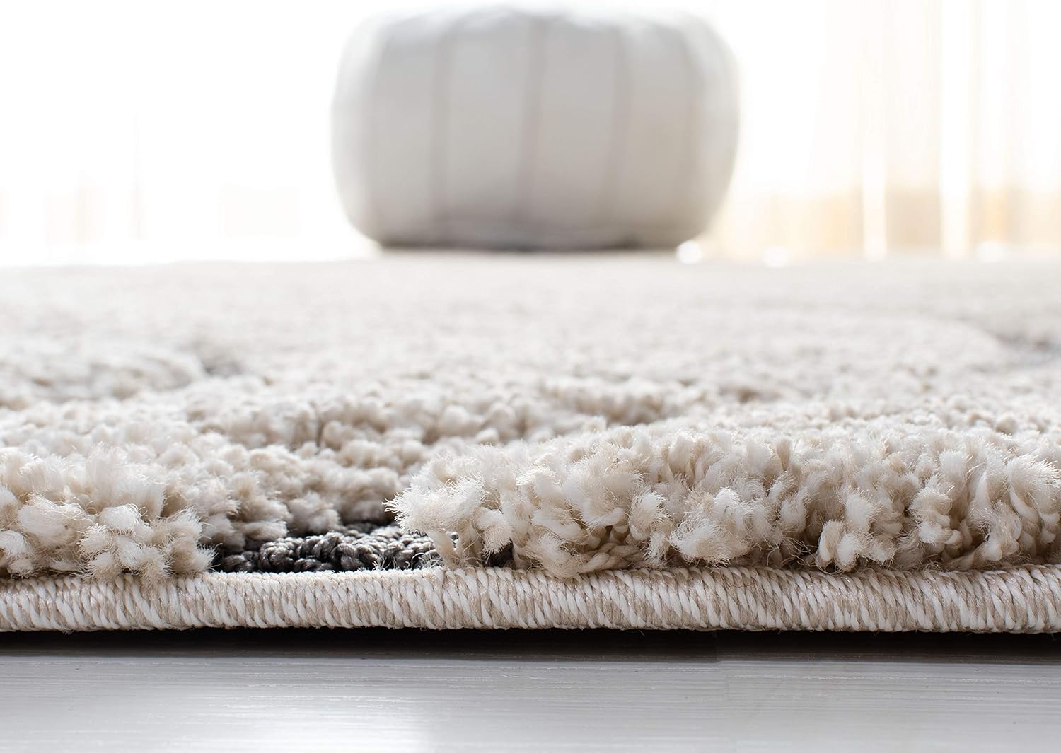 SAFAVIEH Florida Shag Collection Area Rug - 8'6" x 12', Cream & Grey, Non-Shedding & Easy Care, 1.2-inch Thick Ideal for High Traffic Areas in Living Room, Bedroom (SG471-1180)