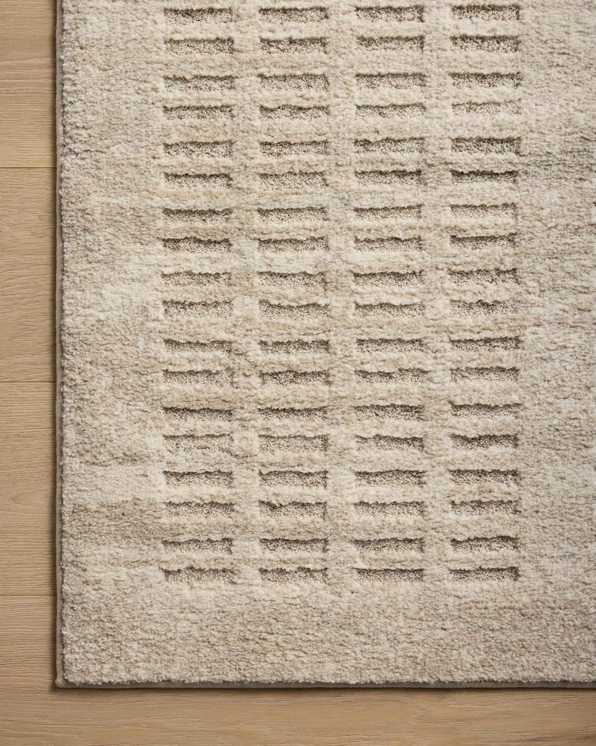 Loloi Amber Lewis Monty Collection MOT-03 Ivory/Beige 7'-10" x 10' Area Rug