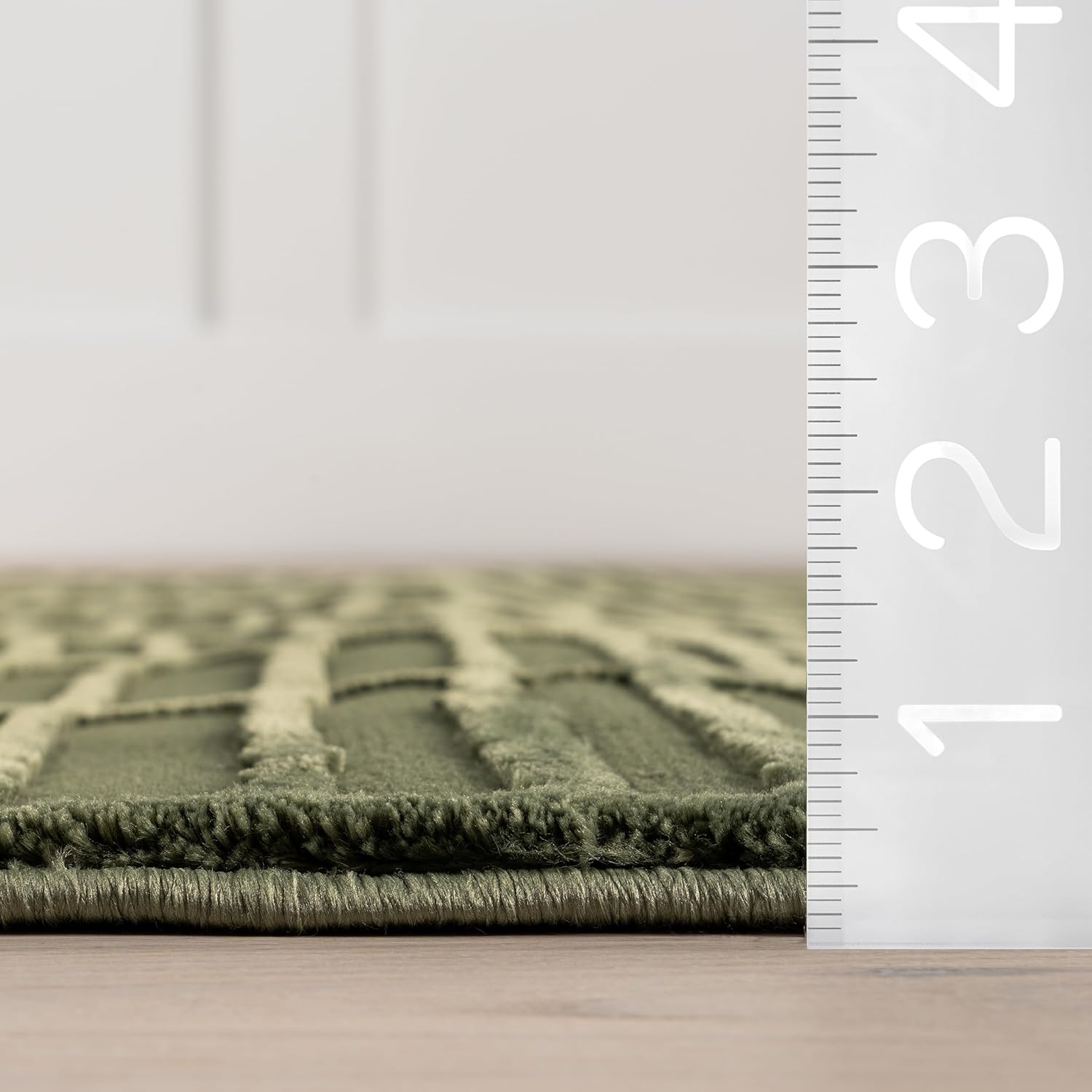 nuLOOM Kailani Green, 6'7" x 9', Geometric, Soft and Cozy, High Traffic, Stain Resistant, Easy Clean, Durable Washable Area Rug for Bedroom, Living Room, Dining Space, Den, Foyer, Entryway