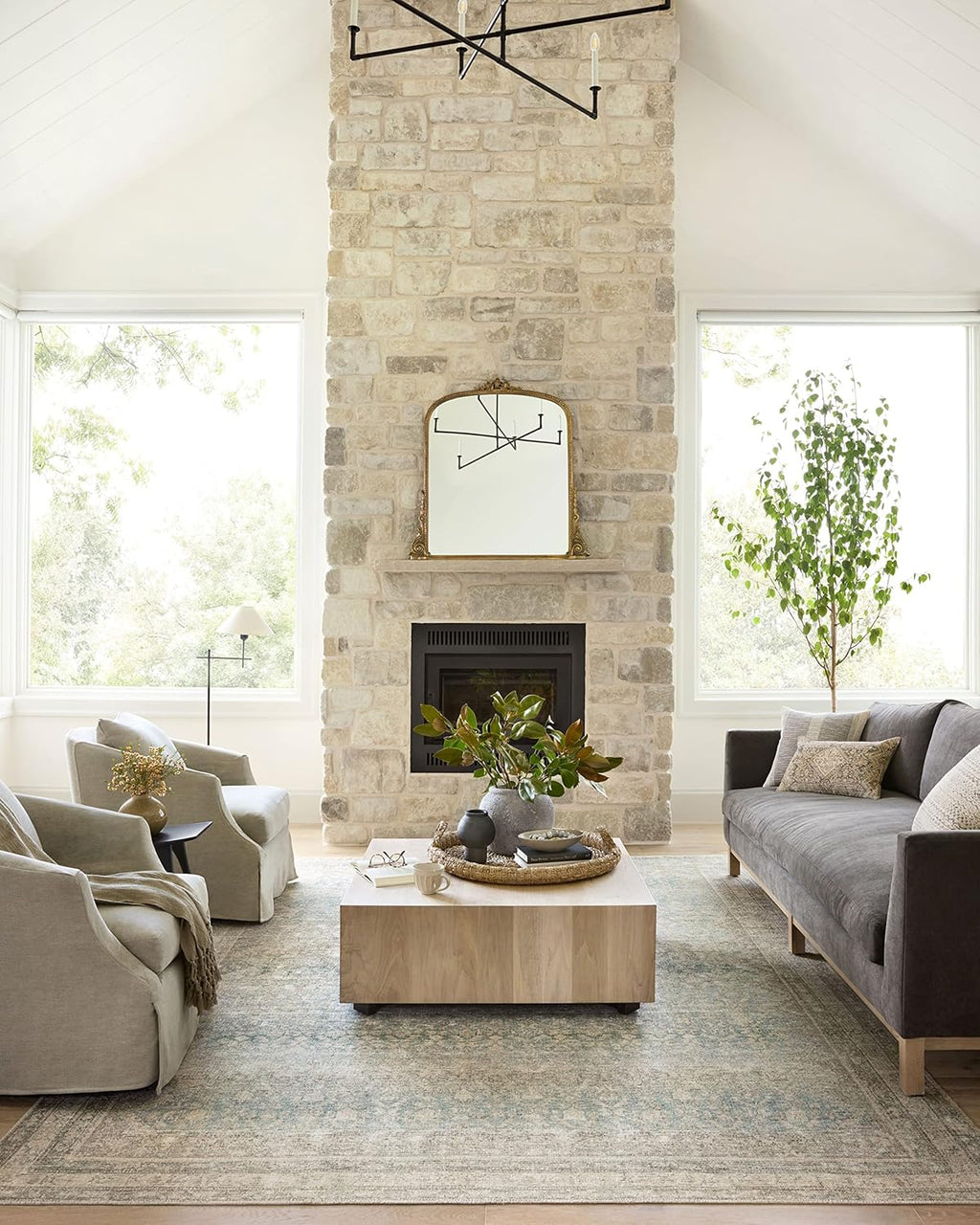 Loloi Angela Rose Aubrey Collection AUB-03 Jade/Natural 10'-0" x 14'-0", .19" Pile Height, Area Rug