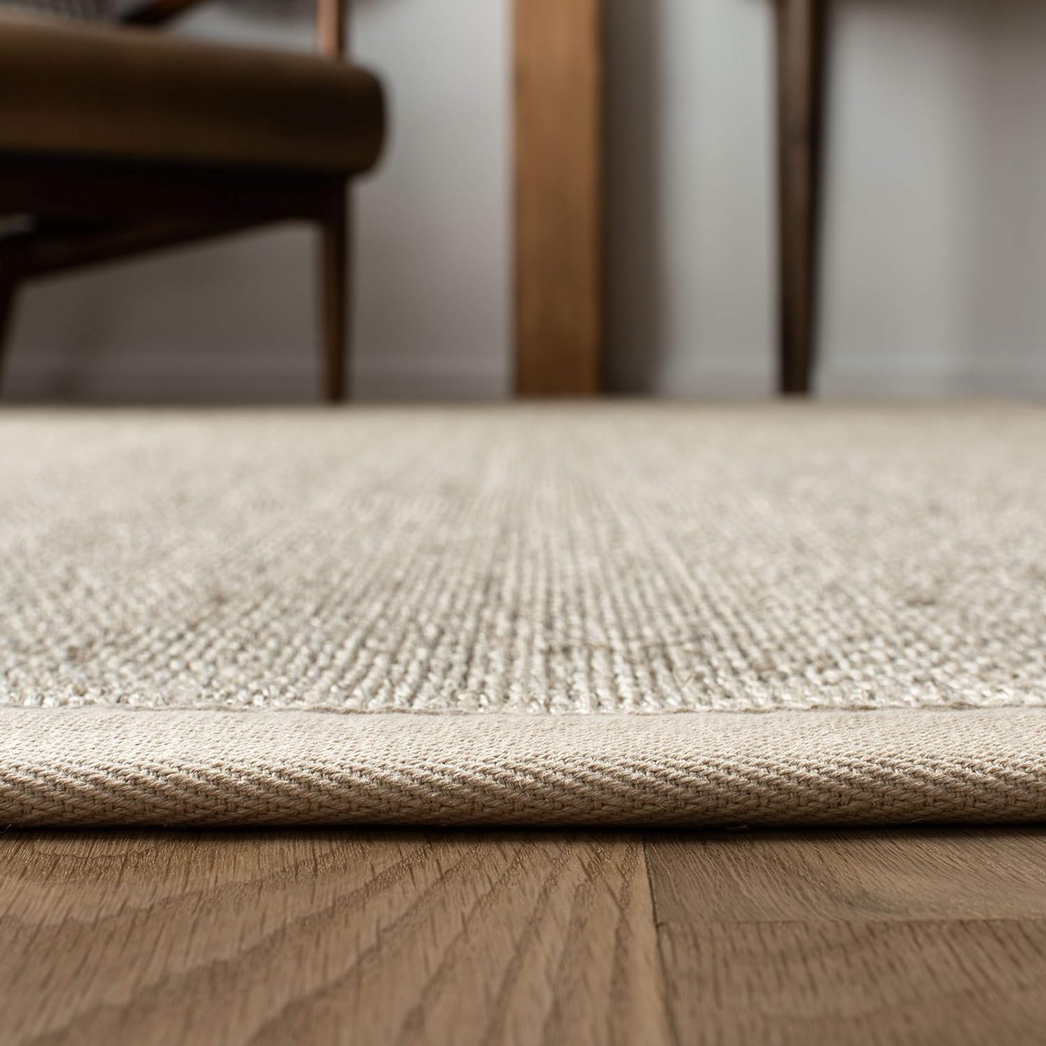 SAFAVIEH Area Rug 9x12 - Natural Fiber Collection - Large - Marble & Beige, Sisal, Woven Design with Border (NF143C)