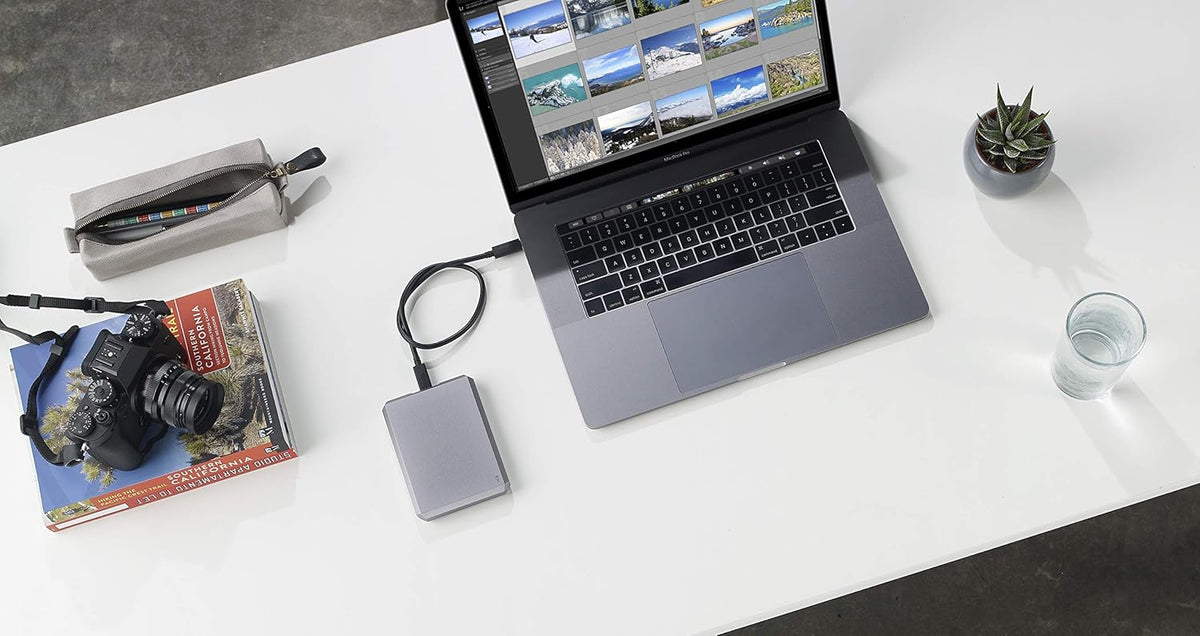 LaCie Mobile Drive 1TB External Hard Drive HDD – Space Gray USB-C USB 3.0, for Mac and PC Computer Desktop Workstation Laptop (STHG1000402)