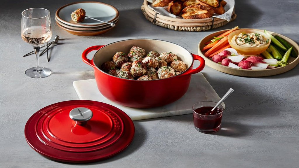 Le Creuset Cast Iron Shallow Round Dutch Oven, 2.75qt, Oyster