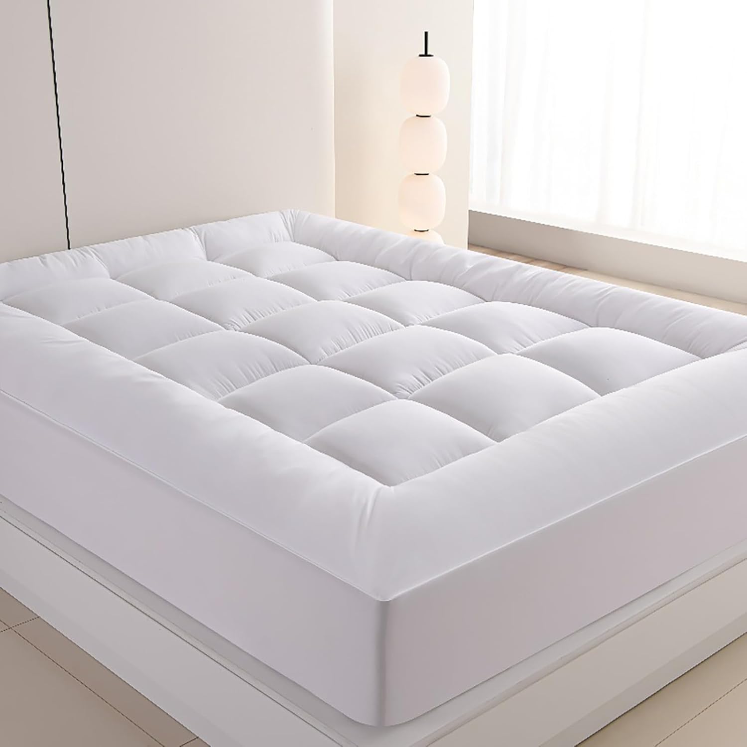 Topper, WestMonth Premium Quilted 1000GSM Luxury Extra Thick Mattress Topper Pad - Breathable & Fluffy Soft, Bed Cover with Deep Pocket 8–21'' for Home/Hotels' Queen/King, etc (White, Queen)