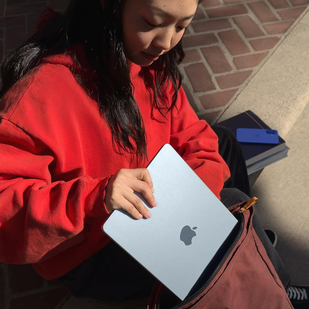 2025 Apple MacBook Air with Apple M4 Chip (13-inch, 16GB RAM, 256GB SSD Storage) Silver (Renewed)