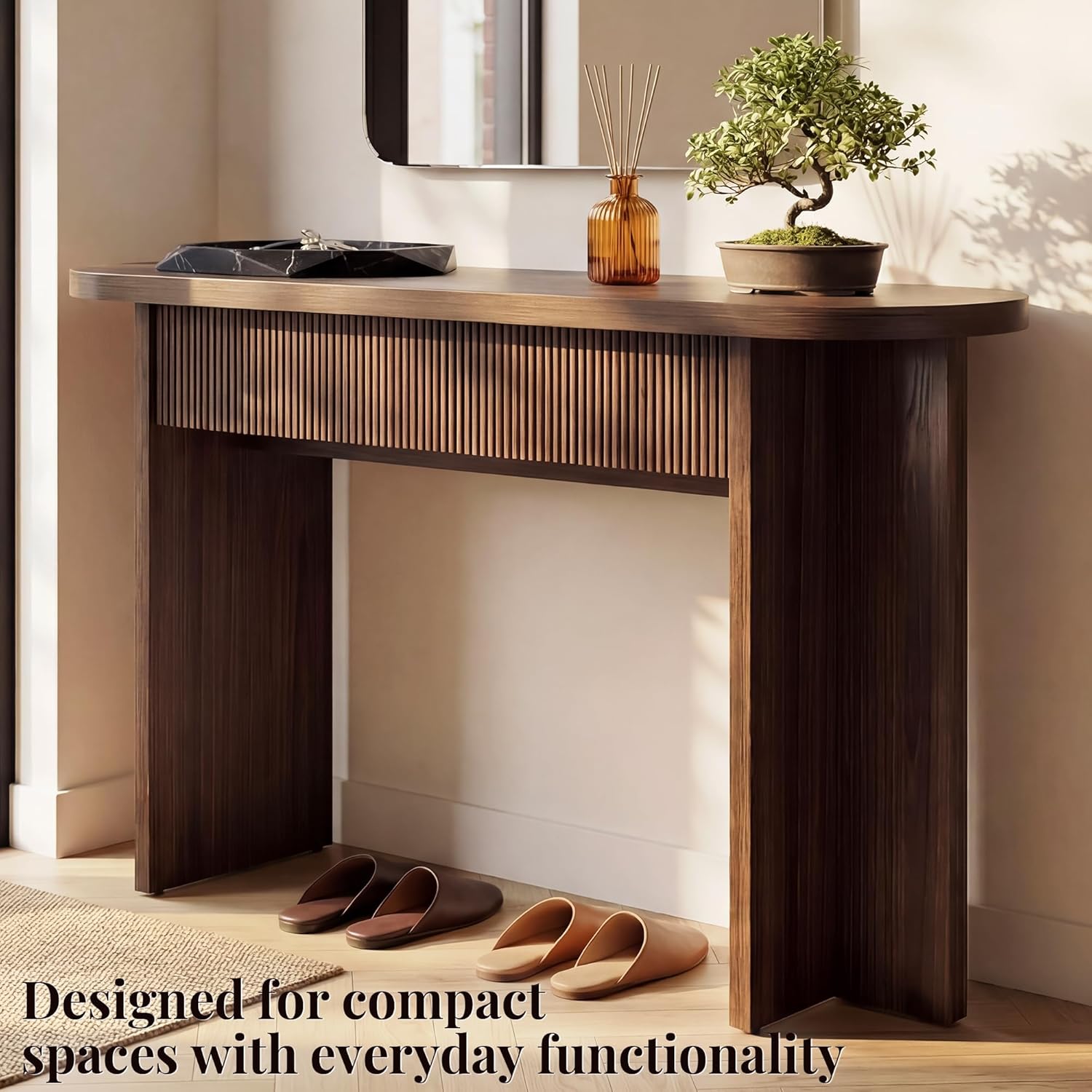 55 Inch Fluted Console Table with Drawers, Entryway Table with Storage, Modern Rounded Hallway Tables for Narrow Spaces（Brown）