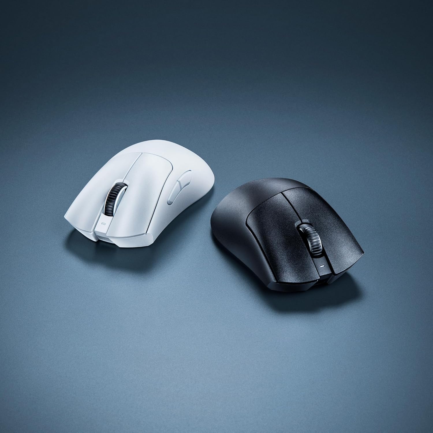 Razer DeathAdder V3 Pro Wireless Gaming Mouse: 64g Lightweight Ergonomic - 30K DPI Optical Sensor - Gen-3 Optical Switches - 8 Programmable Controls - Up to 90 Hr Battery - White