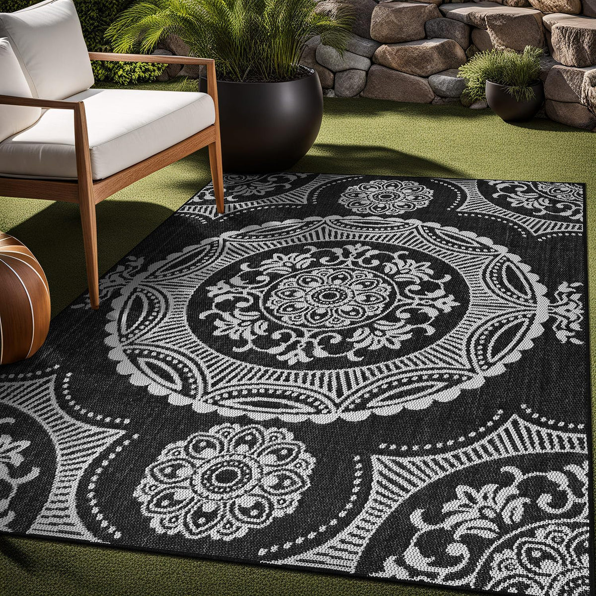 Luul Home Medallion Outdoor Rug 6x9 Washable Outside Carpet for Indoor Patio Porch Waterproof Easy Cleaning Non Shedding Area Rugs Black 6 x 9