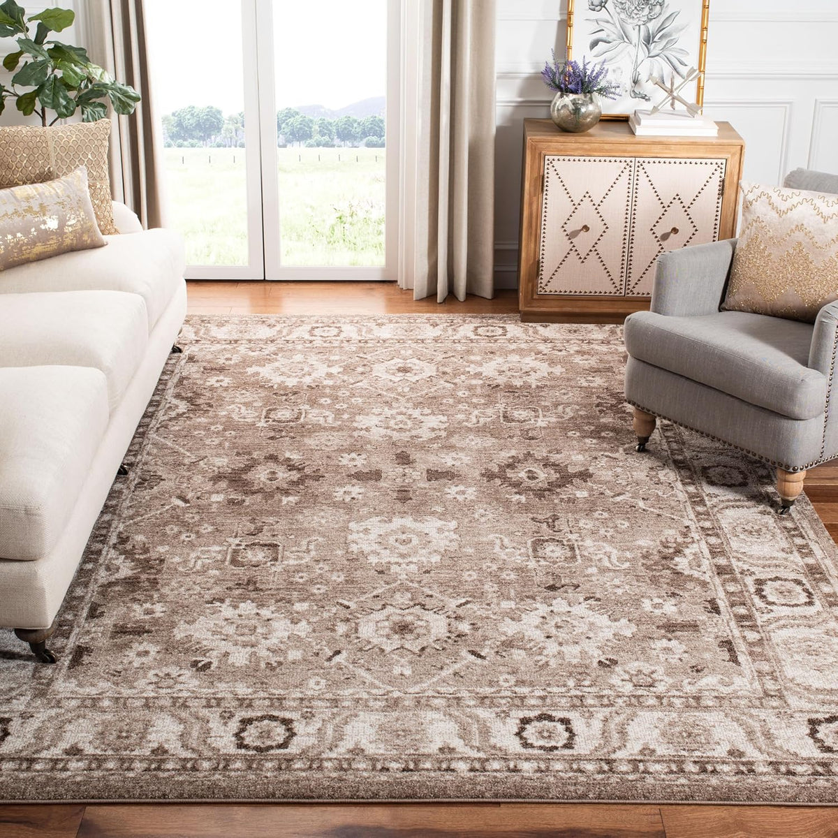 SAFAVIEH Area Rug 9x12 - Vintage Hamadan Collection - Large - Taupe, Traditional Persian Design, Non-Shedding & Easy to Clean, Ideal for Living Room, Bedroom, Dining Space (VTH214T)
