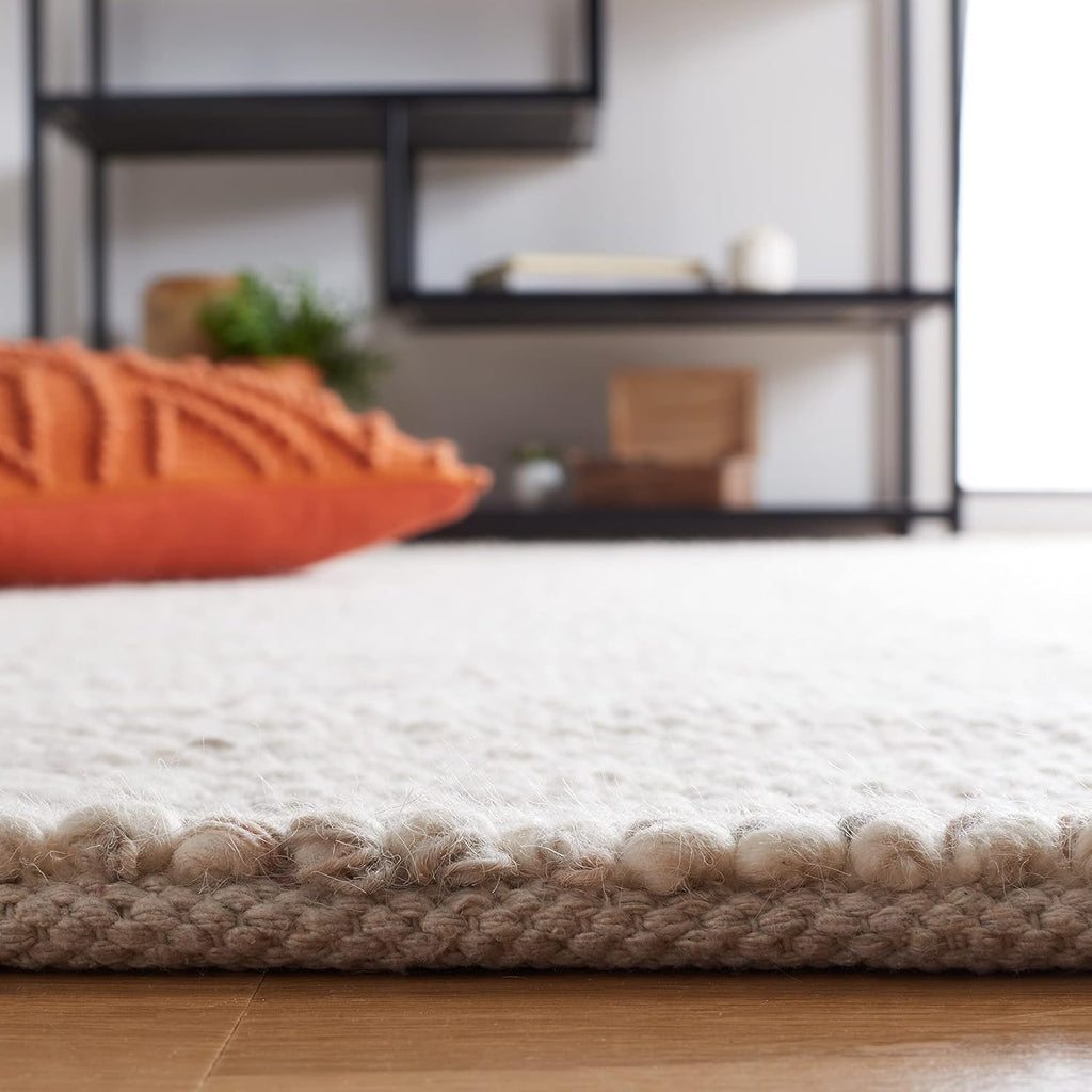 SAFAVIEH Area Rug 8x10 - Natura Collection - Large - Beige & Ivory, Handmade Wool, Ideal for Living Room, Bedroom, Dining Space (NAT182B)