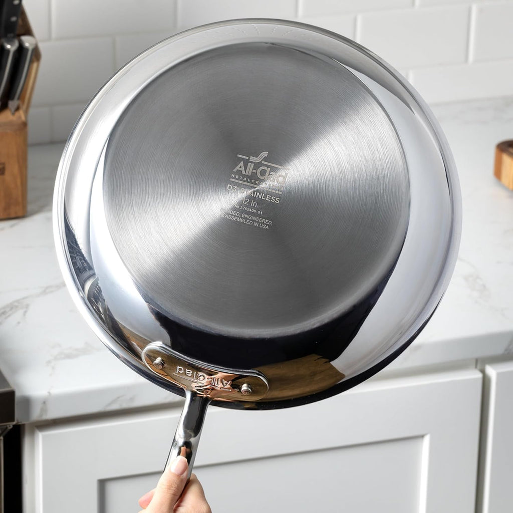 All-Clad D3 3-Ply Stainless Steel Dutch Oven 5.5 Quart Induction Oven Broiler Safe 600F Pots and Pans, Cookware Silver