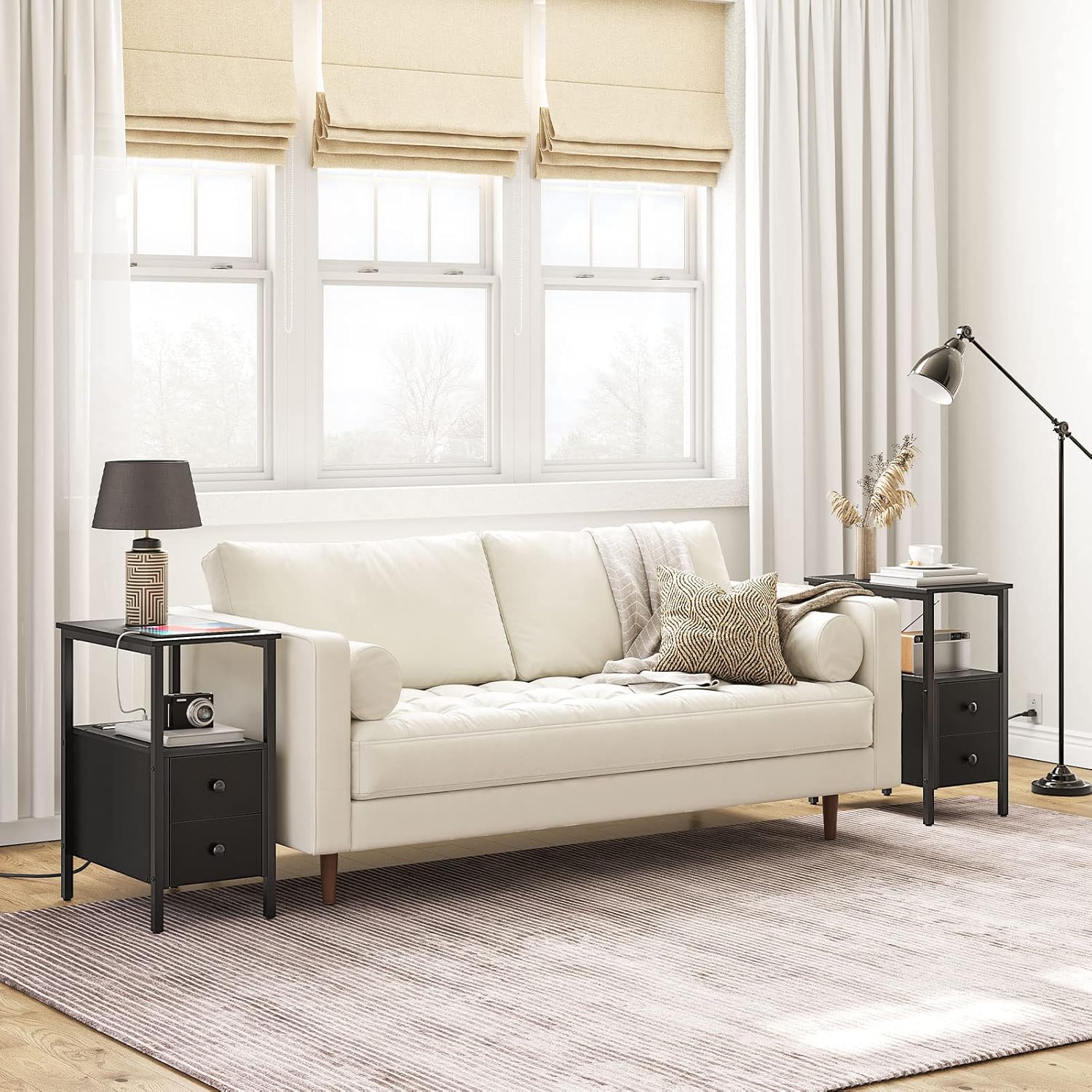 HOOBRO Set of 2 End Tables with Charging Station, Narrow Side Table with Drawers & USB Port & Power Outlets, Nightstand for Small Spaces, Living Room, Stable and Sturdy, Black BK541BZP201