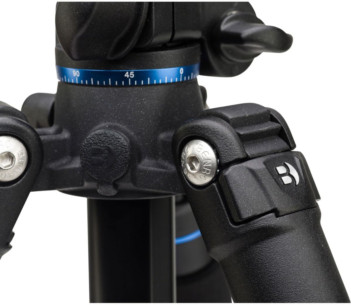 Benro Go Plus Travel Aluminum Tripod – 4-Section Flip-Lock Travel Tripod with Monopod Conversion, 30 lb Load Capacity, 65.2″ Max Height for DSLR & Mirrorless Cameras (FGP28A)