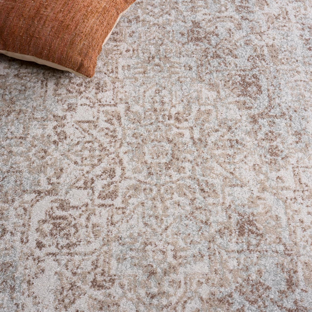 SAFAVIEH Evoke Collection Area Rug - 9' Square, Ivory & Taupe, Distressed Design, Non-Shedding & Easy to Clean, Ideal for Living Room, Bedroom, Dining Space (EVK256E)