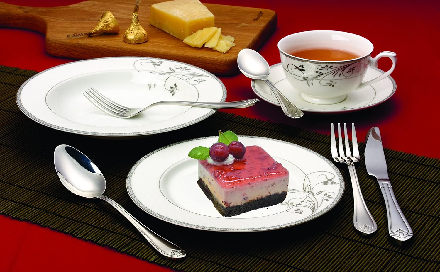 Lorenzo 57 Piece Elegant Bone China Service for 8 Viola Dinnerware Sets, Silver