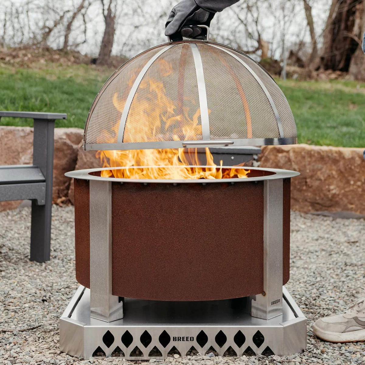 Breeo X24 Stainless Steel Spark Screen for Smokeless Fire Pits – Hinged Access Cover for Breeo Fire Pits, Outdoor Safety Guard for Containing Sparks & Embers