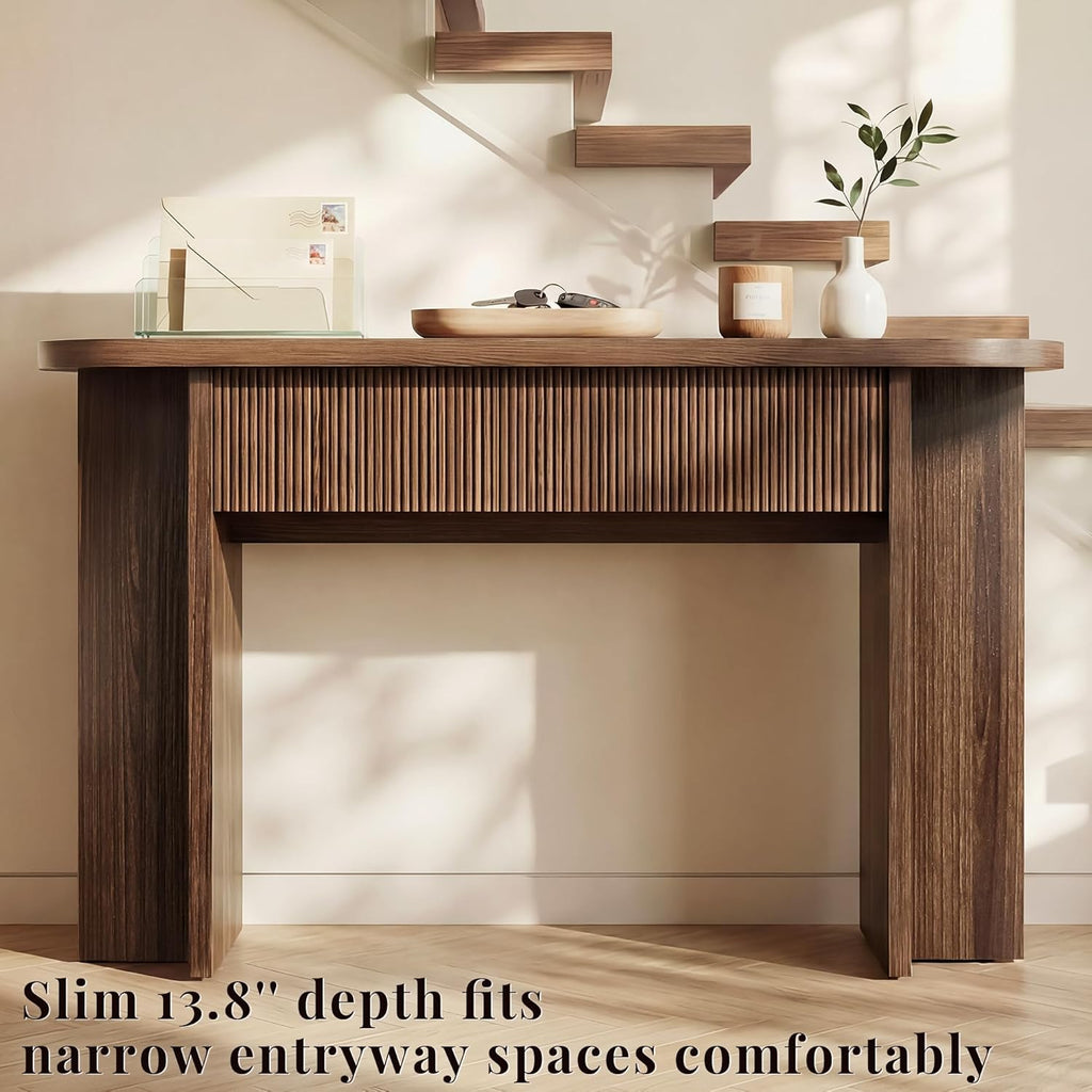 55 Inch Fluted Console Table with Drawers, Entryway Table with Storage, Modern Rounded Hallway Tables for Narrow Spaces（Brown）