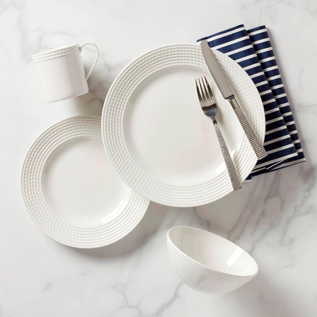 kate spade new york Wickford 14-Piece Dinnerware Set, 14 Count, White
