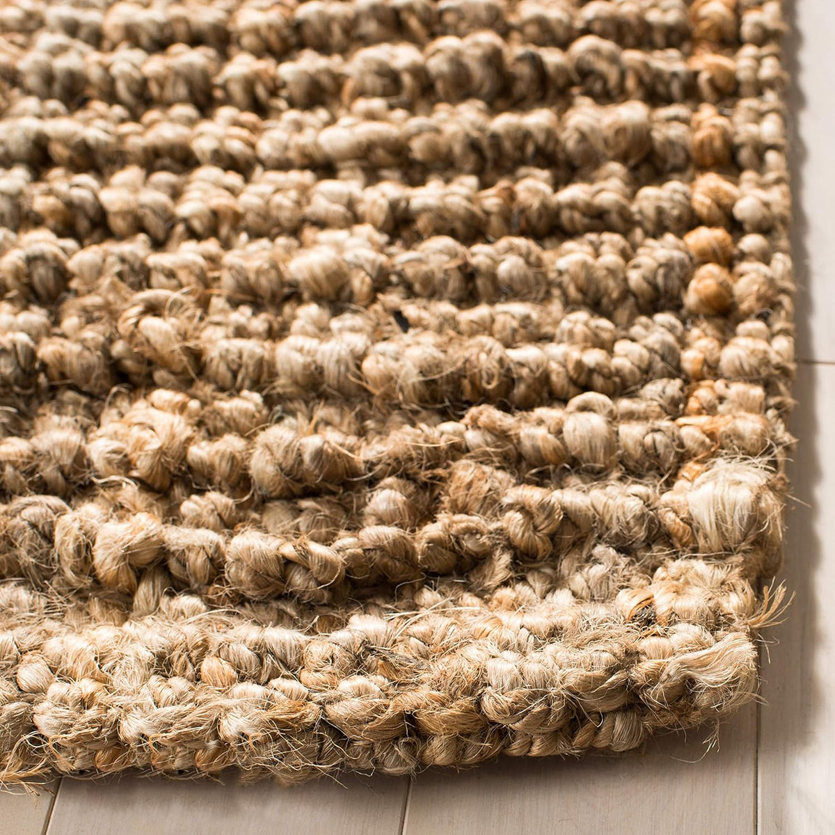 SAFAVIEH Area Rug 9x12 - Natural Fiber Collection - Large - Natural Brown, Handmade Jute, Farmhouse Style, Chunky Textured Thick Pile (NF447A)
