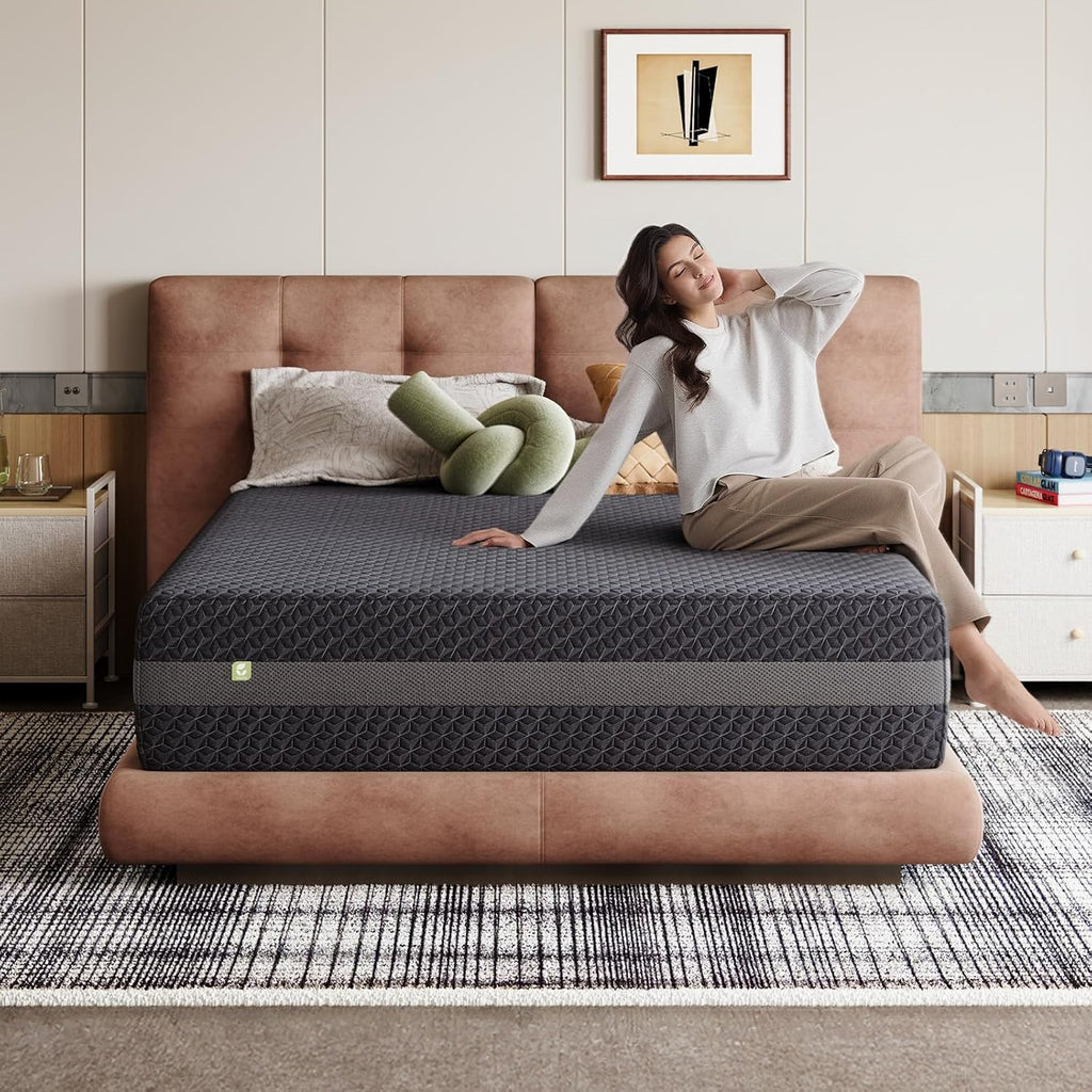 Novilla 14 Inch Queen Size Mattress, Queen Gel Memory Foam Mattress with Green Tea-Infused Foam for Pressure Relief, Body Contouring, & Balanced Support, Breathable Side Panel, Mattresses in a Box