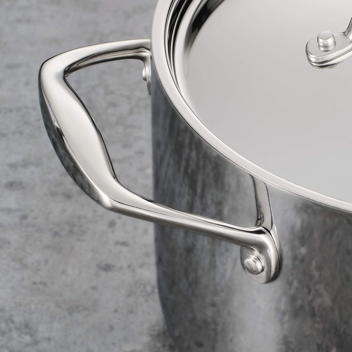 Tramontina Signature Tri-Ply Clad Stainless Steel 12-Piece Cookware Set with Lids, Pots and Pans Kitchen Set, Induction-Ready, Dishwasher-Safe, NSF-Certified, Made in Brazil