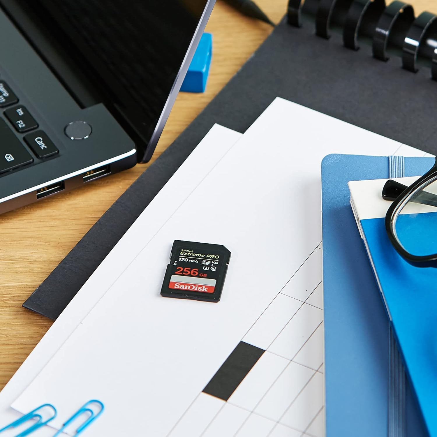 Older Version SanDisk 256GB Extreme PRO SDXC UHS-I Card - C10, U3, V30, 4K UHD, SD Card - SDSDXXY-256G-GN4IN
