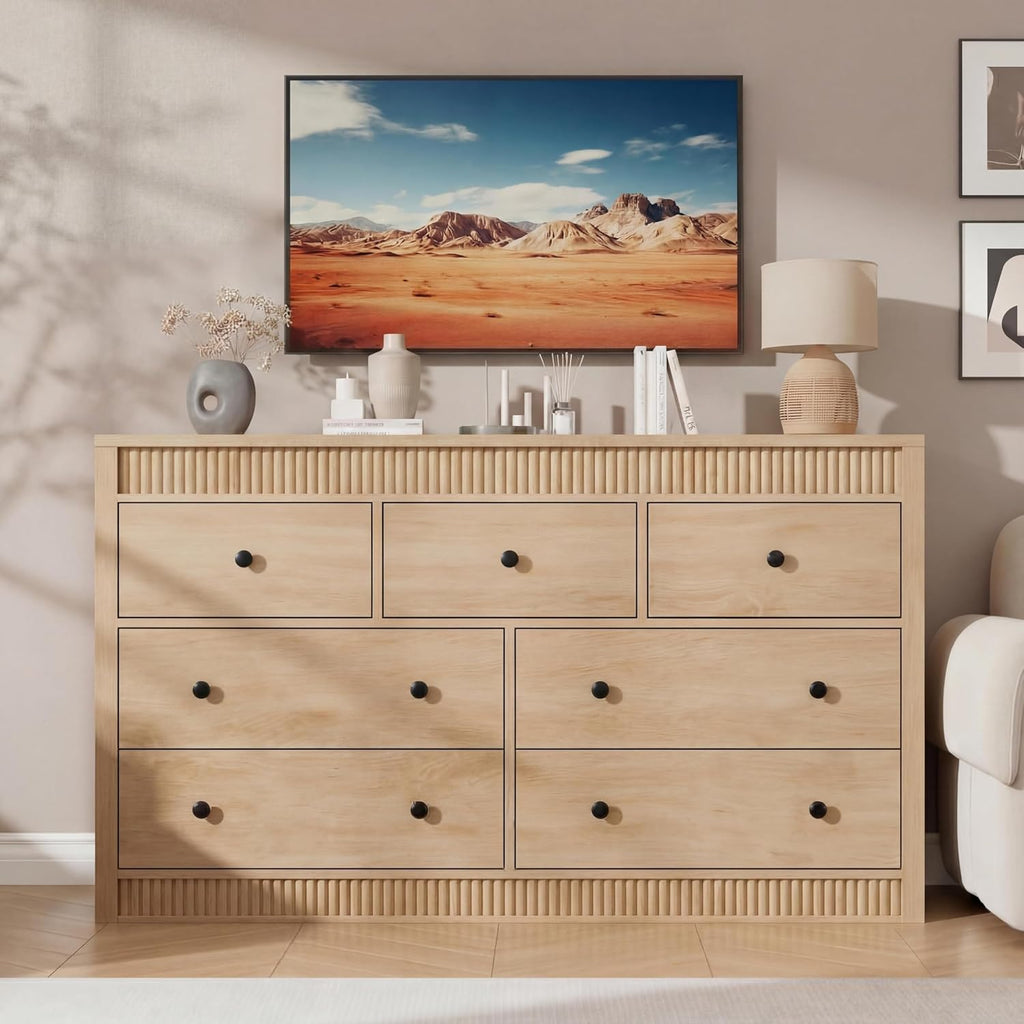 GarveeHome 7 Drawer Dresser for Bedroom, 54" Wide Fluted Wooden Chest of Drawers, Modern Long Storage Dresser Organizer for Living Room, Hallway, Entryway, Natural Oak