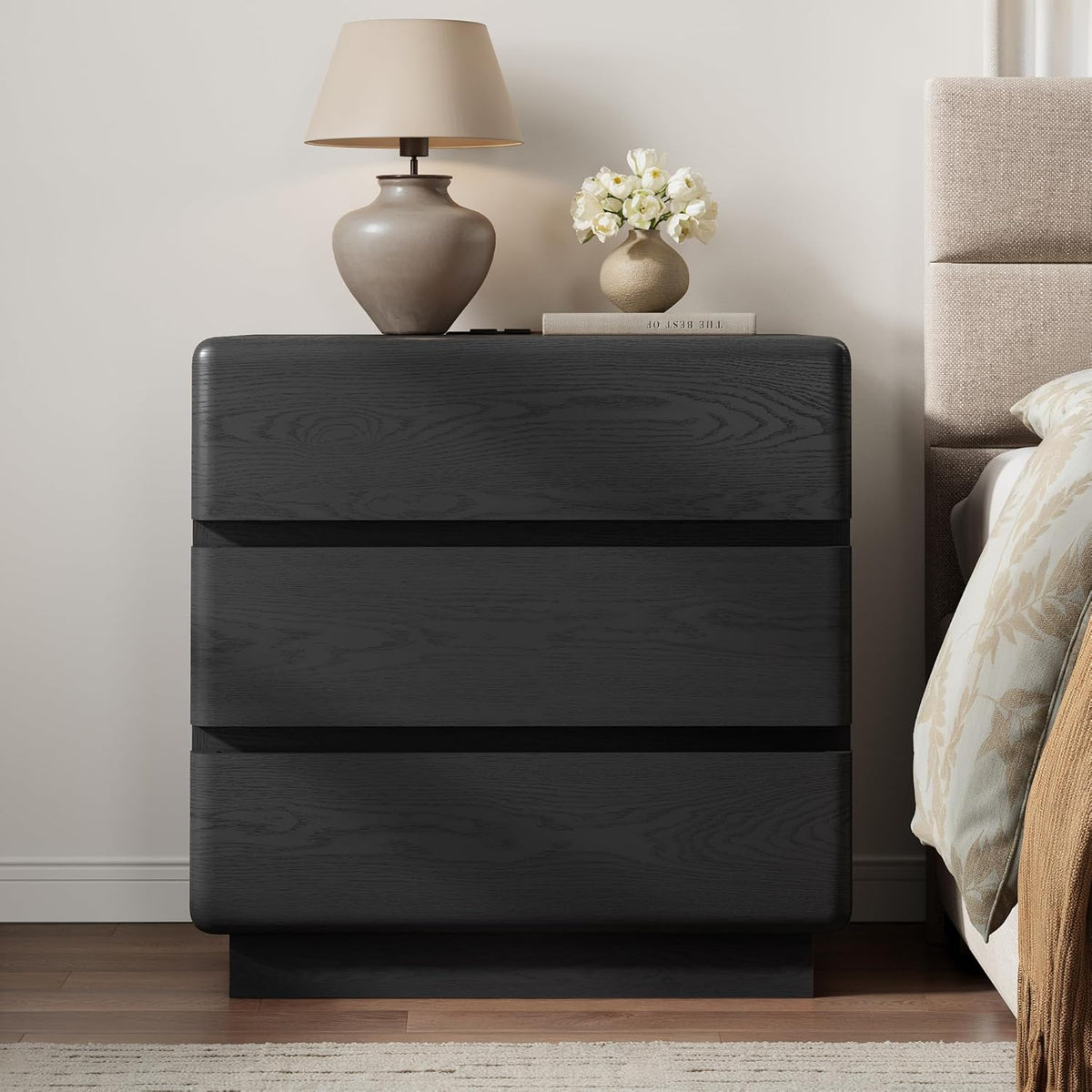 YANSNWO Black Nightstand Set of 2 with Charging Station, 23.6" Modern Night Stand with 3 Storage Drawers, Rounded Corner Design, Bedside Table with Reinforced Thickened Base for Bedroom, Living Room