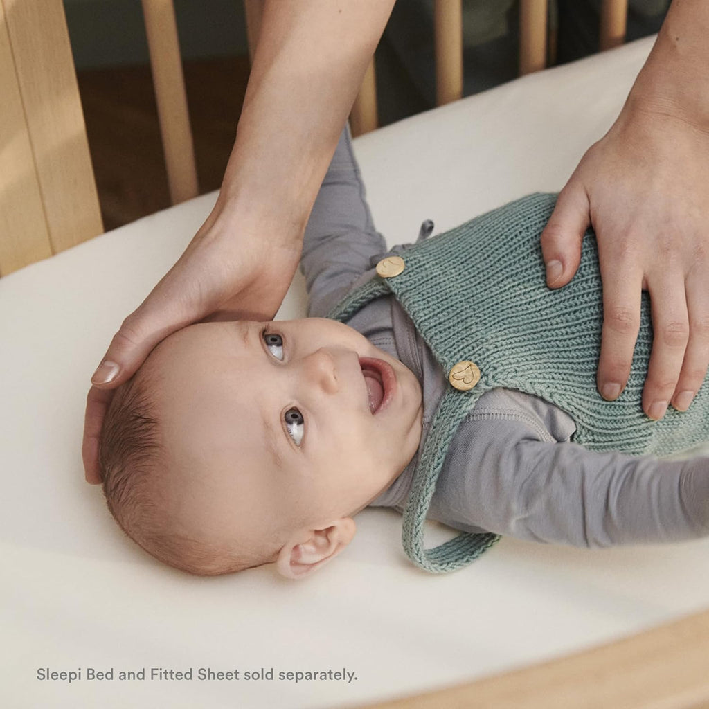 Stokke Sleepi V3 Bed Mattress Air - Firm & Breathable for Baby's Comfort - Non-Toxic, Quick Drying Core & Machine Washable Cover