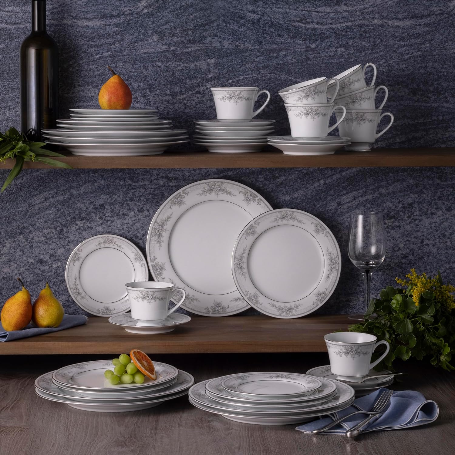 Noritake Sweet Leilani 40-Piece Dinnerware Set, Service for 8