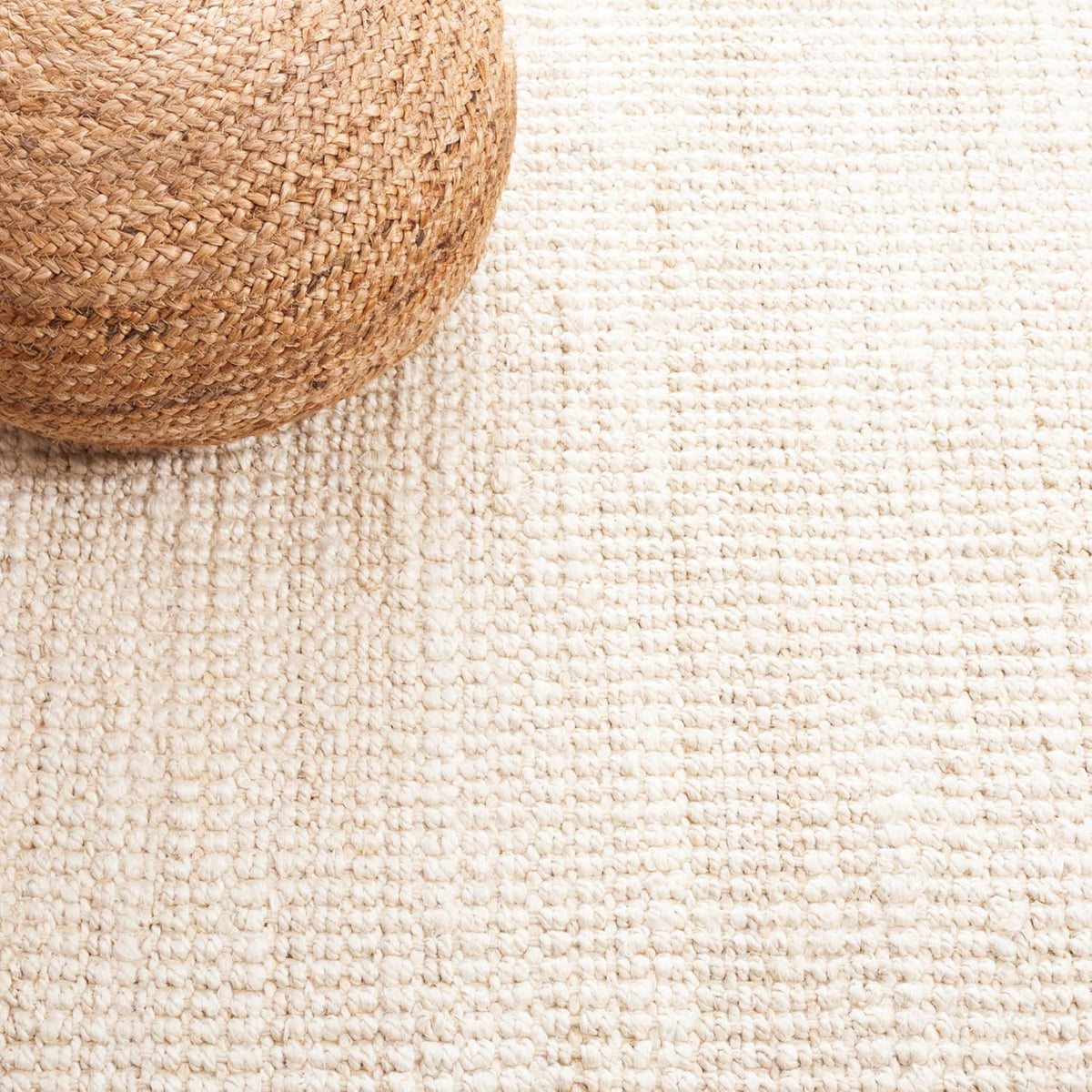 SAFAVIEH Natural Fiber Collection Area Rug - 9' x 12', Ivory, Handmade Farmhouse Jute, Ideal for High Traffic Areas in Living Room, Bedroom (NF730A)