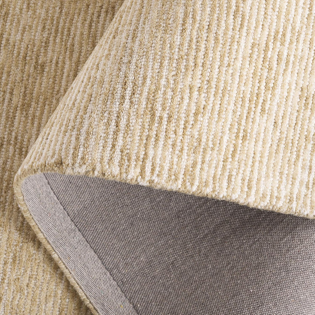 SAFAVIEH Area Rug 8x10 - Ebony Collection - Large - Gold & Ivory, Handmade Wool, Ideal for Living Room, Bedroom, Office, Dining Space (EBN950D)