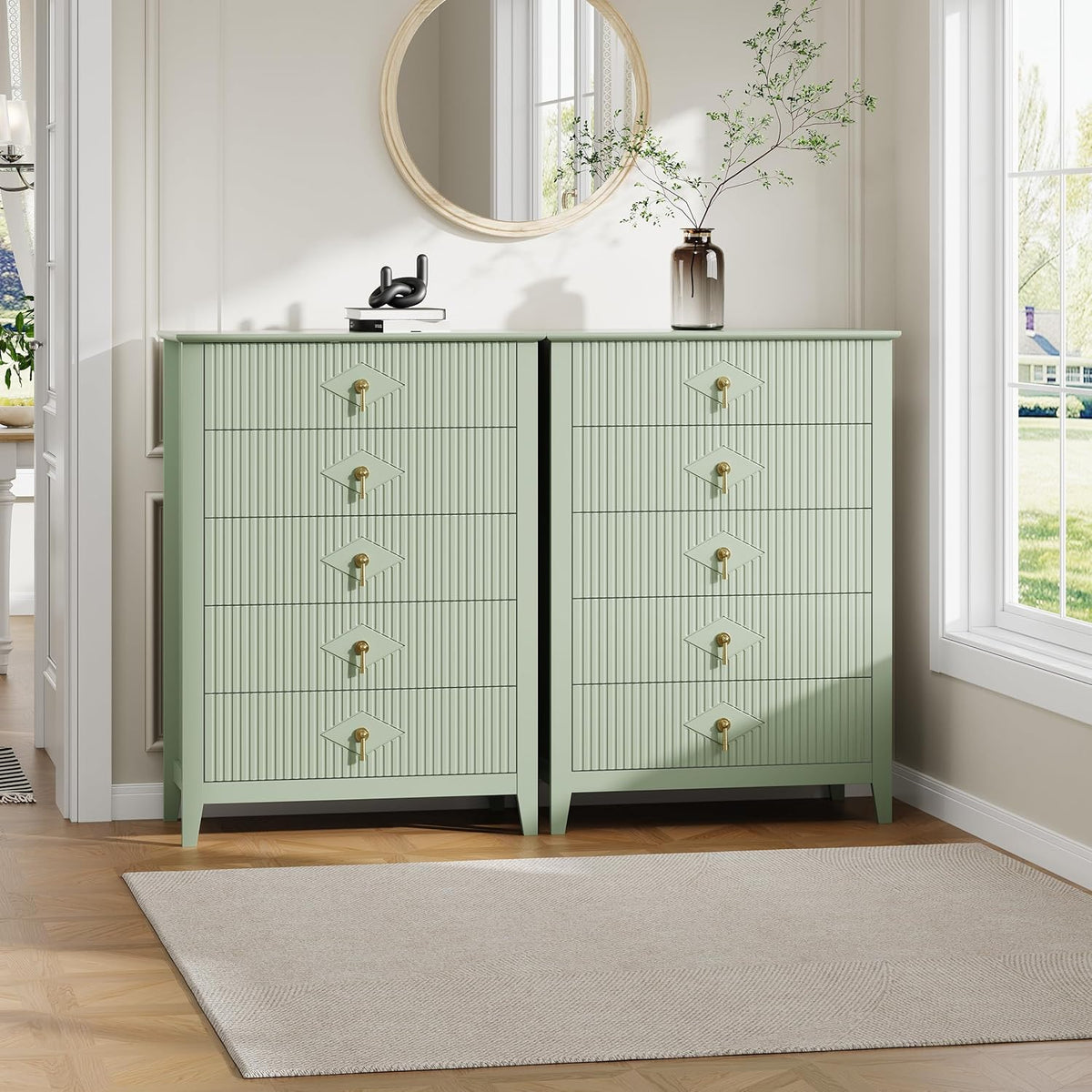 GarveeHome Fluted Dresser for Bedroom, 42.9" Tall 5-Drawer Wood Dresser, Modern Chest of Drawers, Storage Organizer Cabinet for Living Room, Hallway, Entryway, Green
